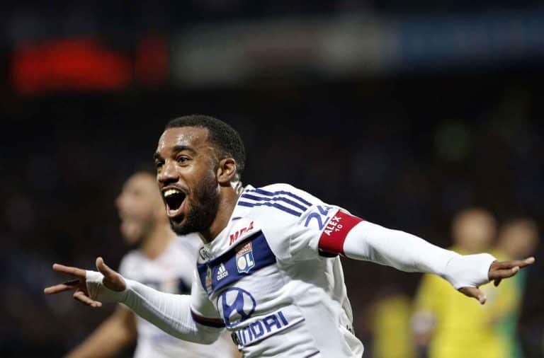 Le destin de Lacazette entre les mains de l’OL