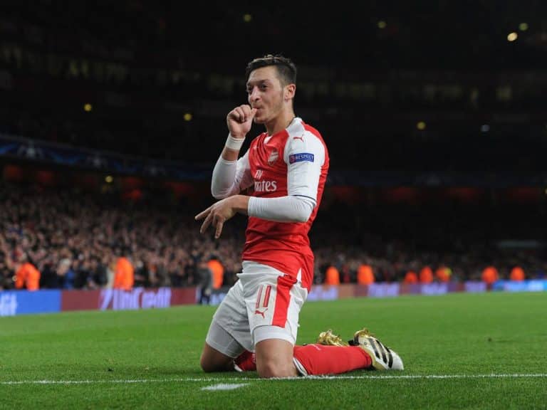 Mesut Özil : l&rsquo;Arsenal reste sa priorité