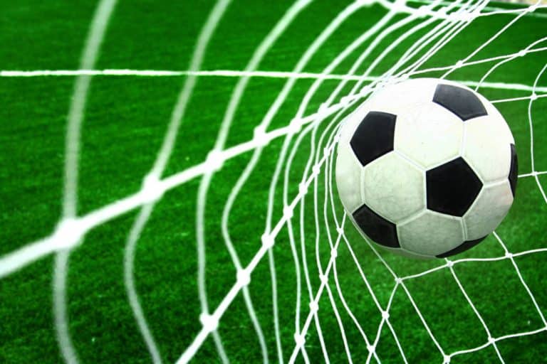 Pourquoi l’organisation d’un foot en famille peut être bénéfique ?