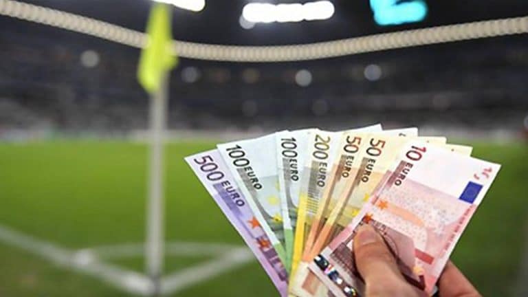 Combiner votre amour du football et des jeux de casino en ligne sur Mostbet