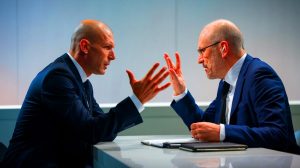 Zidane, l'icône aux 10 Ballons d'Or, menace ce journaliste star : une confrontation aussi explosive qu'un tir à 100 km/h