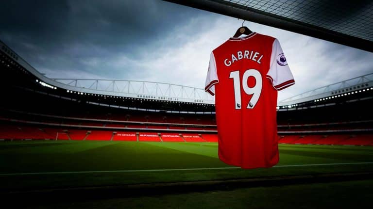 « Arsenal face à cette immense catastrophe » : la terrible blessure de Gabriel ébranle le monde du football avec une intensité inédite