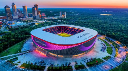FIFA Club World Cup : l'incroyable Mercedes-Benz Stadium d'Atlanta, un colosse de 185 000 mètres carrés qui défie l'imagination des fans de foot