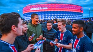 Illustration de la frénésie des supporteurs parisiens pour la finale de la Ligue des champions entre le PSG et l'Inter Milan. Image réalisée par IA.