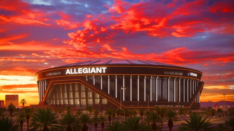 Le scandale de l&rsquo;Allegiant Stadium à 1,7 milliard d&rsquo;euros : ce monstre de 65 000 places divise les habitants de Las Vegas entre fierté et colère inextinguible.