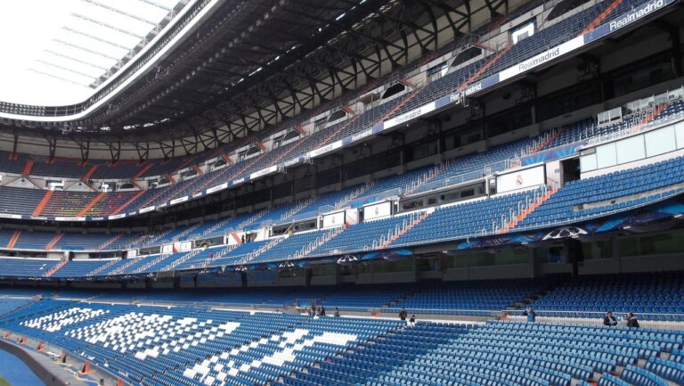 « On dirait une scène de Transformers » : le Real Madrid dévoile le toit démentiel de son stade, capable de se refermer comme une machine
