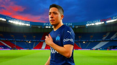 Illustration de Samir Nasri refusant une offre du Paris Saint-Germain par fidélité à l'Olympique de Marseille.