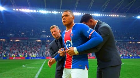 Illustration de Kylian Mbappé sortant sur blessure lors du match contre Villarreal.