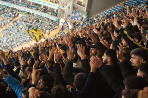Le rôle des supporters dans la ligue 1 contemporaine